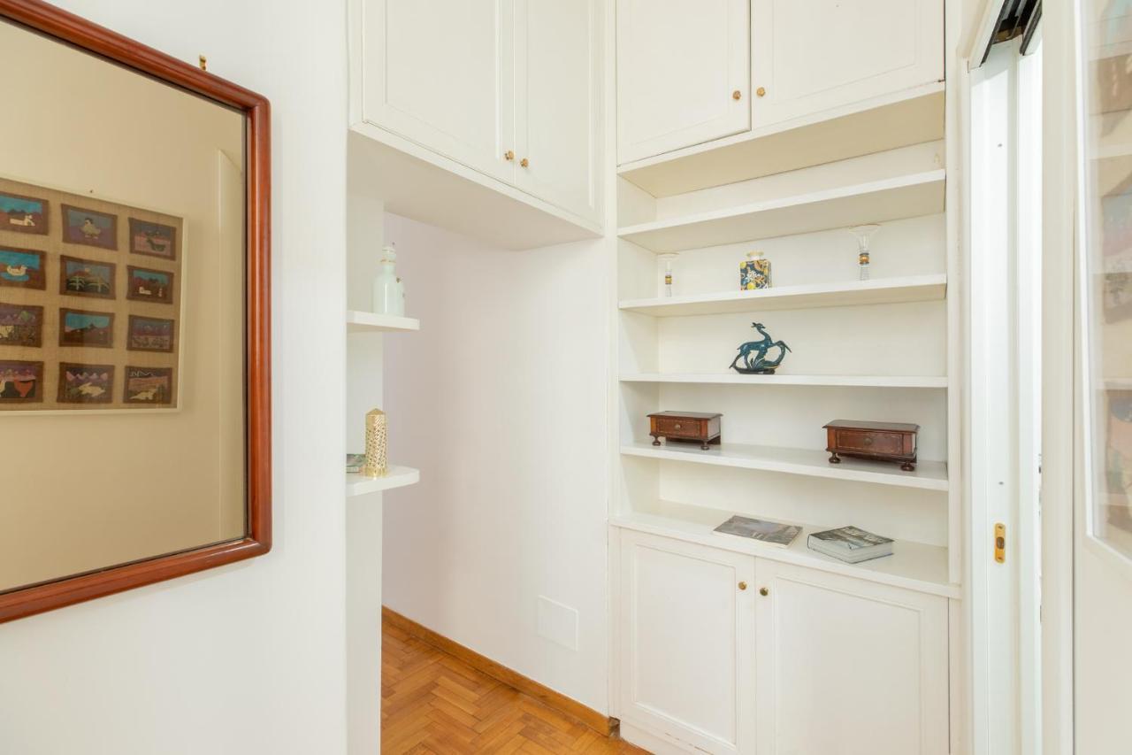 Iflat Red Roman Apartament 외부 사진